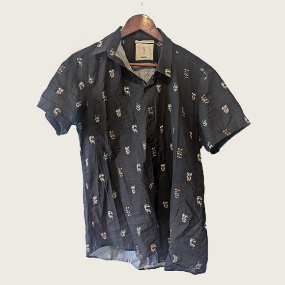 SAINT PAUL - Mask print short sleeve shirt - Sz L (fits M-S) - Picture 1 of 8